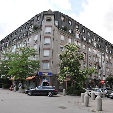 Apartment Zala With Free Parking Tour As 류블랴나 외부 사진